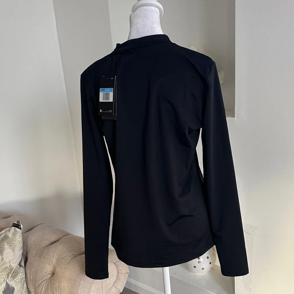 NWT Nike Women's Black Long Sleeve Tee